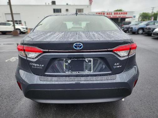 2025 Toyota Corolla Hybrid LE