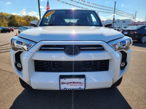 2022 Toyota 4Runner SR5