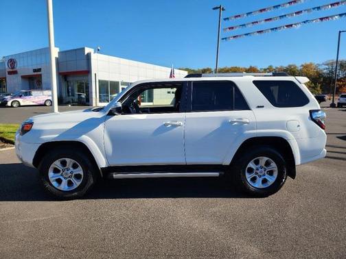 2022 Toyota 4Runner SR5