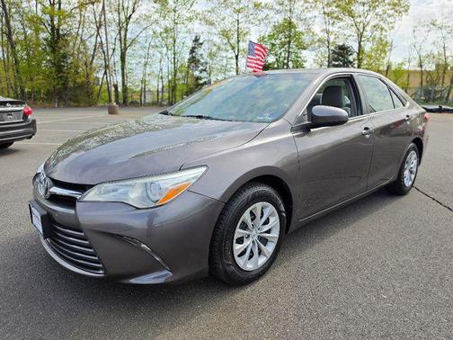 Predawn Gray Mica 2016 Toyota Camry LE