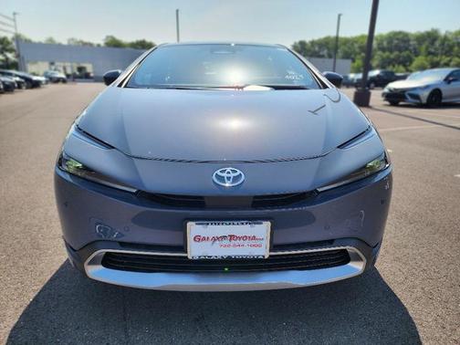 2025 Toyota Prius L