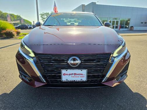 Garnet Pearl Metallic 2024 Nissan Altima 2.5 SV