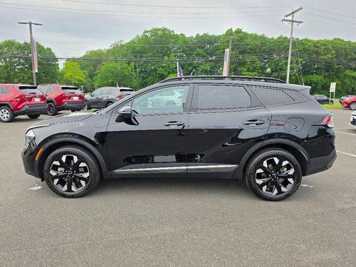 Ebony Black 2023 Kia Sportage X-Line