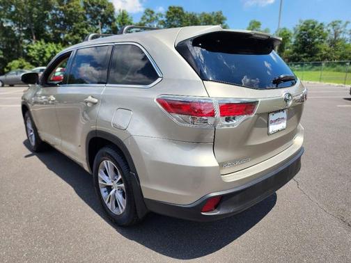 2015 Toyota Highlander LE Plus