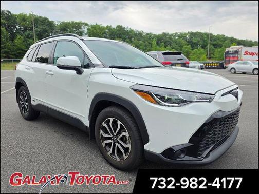 Wind Chill Pearl 2024 Toyota Corolla Hybrid SE