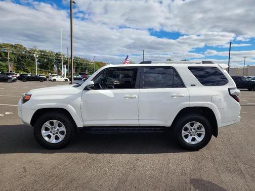 2023 Toyota 4Runner SR5 Premium