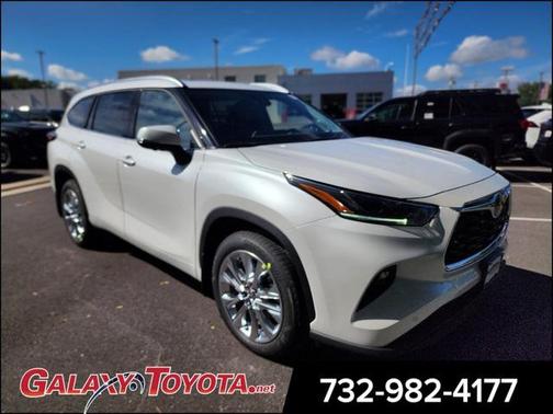 2025 Toyota Highlander Limited