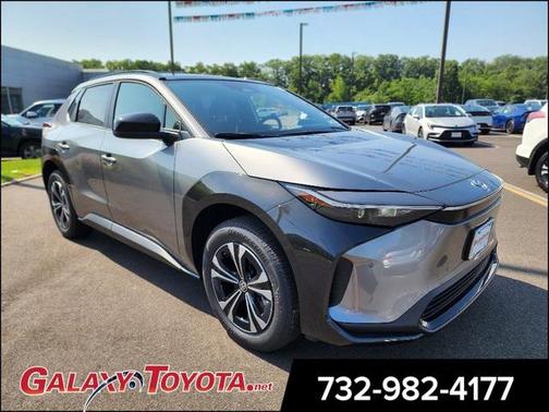 2025 Toyota bZ4X XLE