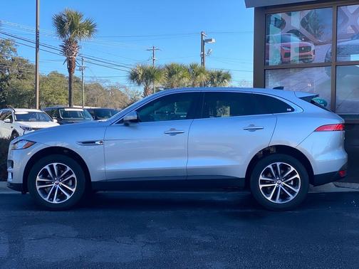 Photo 2 of 22 of 2020 Jaguar F-PACE 25t Premium
