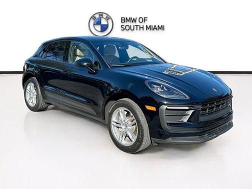 2022 Porsche Macan Base