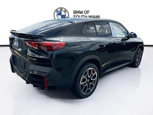 Black Sapphire Metallic 2026 BMW X2 xDrive28i