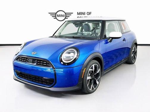 2025 MINI Hardtop 