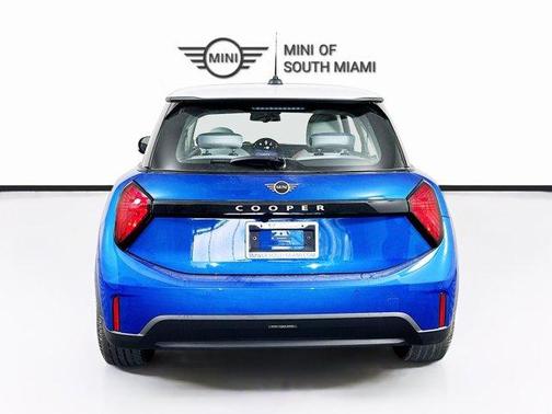2025 MINI Hardtop 