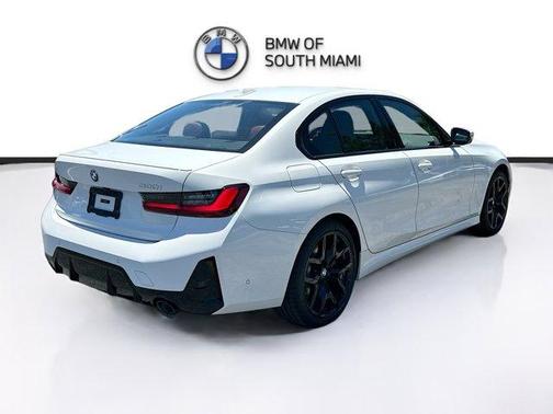 Alpine White 2026 BMW 330 i NA