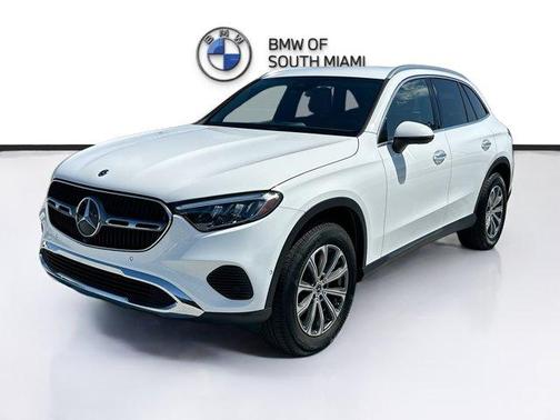 Polar White 2025 Mercedes-Benz GLC 300 Base