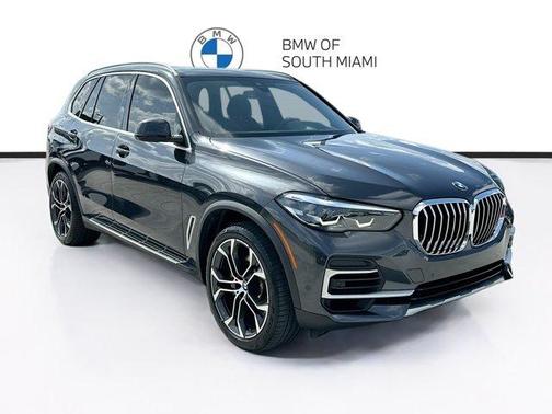 Dark Graphite Metallic 2022 BMW X5 sDrive40i