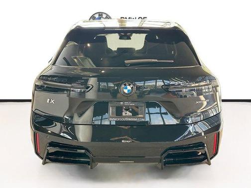 2026 BMW iX xDrive45