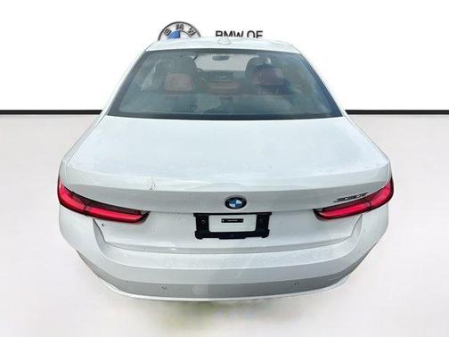 2025 BMW 330 i