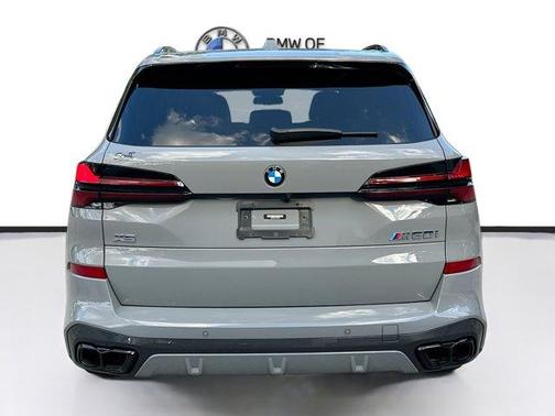 2024 BMW X5 M60i