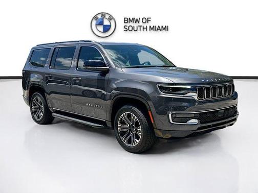 2023 Jeep Wagoneer Base