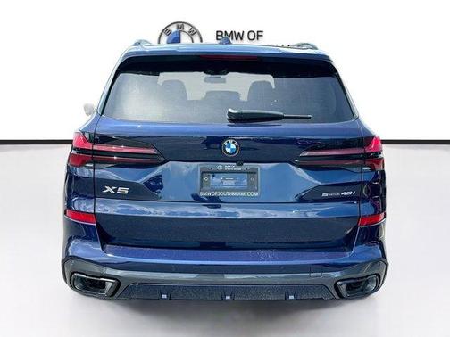 Tanzanite Blue II Metallic 2026 BMW X5 sDrive40i