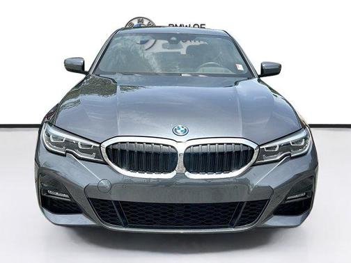 2022 BMW 330e 330e