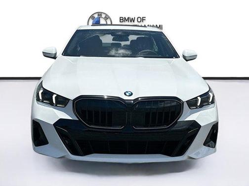 2026 BMW 530 i