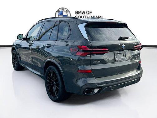 Gray Metallic 2026 BMW X5 sDrive40i