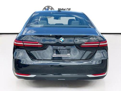 2026 BMW 530 i