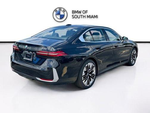 2026 BMW 530 i