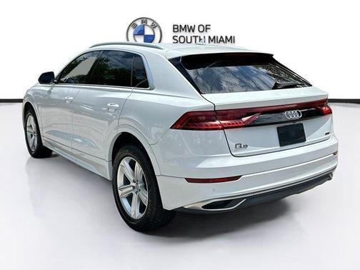 2019 Audi Q8 Premium