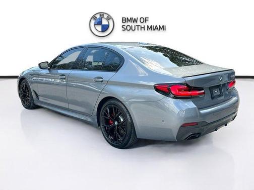 2023 BMW 530 i