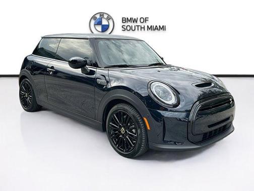 2024 MINI SE Hardtop Cooper