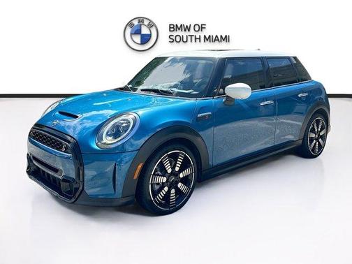 2023 MINI Hardtop Cooper S Classic