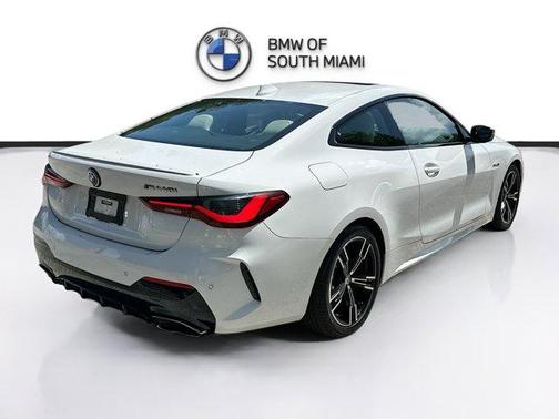 Alpine White 2023 BMW M440 i