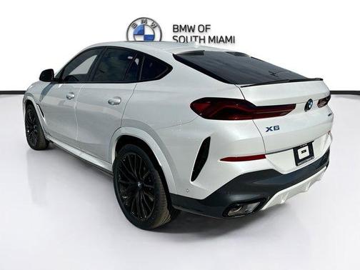 2026 BMW X6 xDrive40i