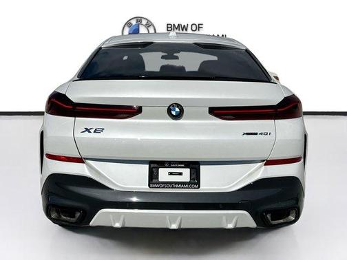 2026 BMW X6 xDrive40i