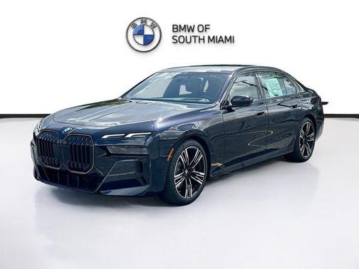 2025 BMW 760 760i xDrive