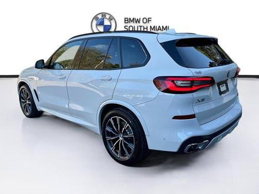 2023 BMW X5 sDrive40i