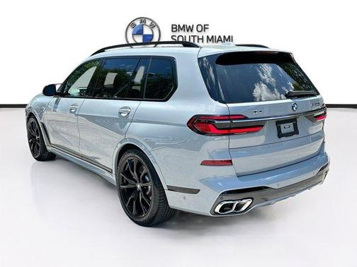 Gray Metallic 2024 BMW X7 M60i