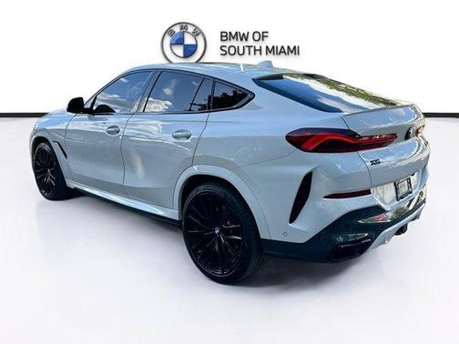 2022 BMW X6 xDrive40i