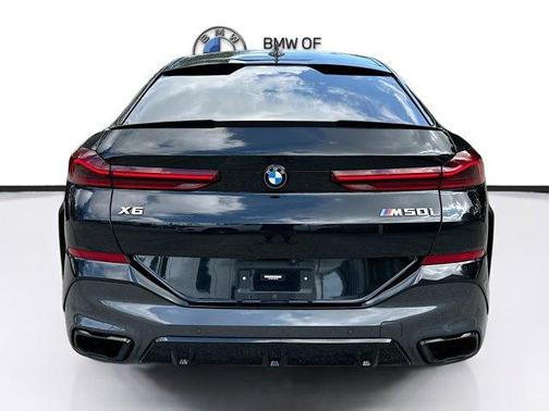 2022 BMW X6 M50i