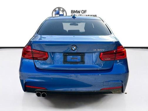 2017 BMW 330 i