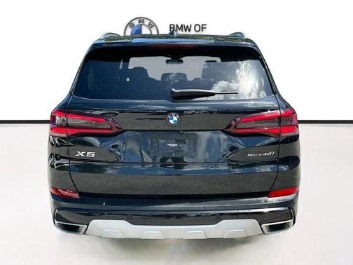 Black Sapphire Metallic 2023 BMW X5 sDrive40i