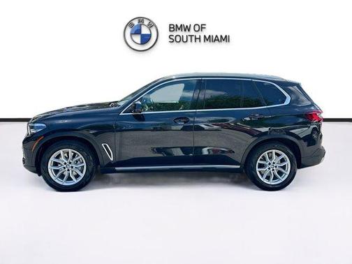 Black Sapphire Metallic 2023 BMW X5 sDrive40i