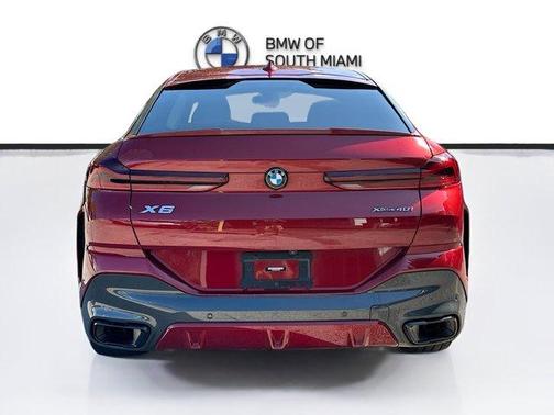 2023 BMW X6 xDrive40i