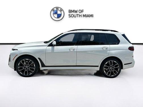 Alpine White 2023 BMW X7 xDrive40i