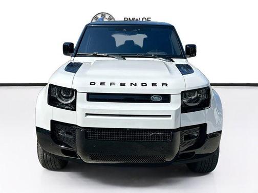 2022 Land Rover Defender 110 X-Dynamic HSE