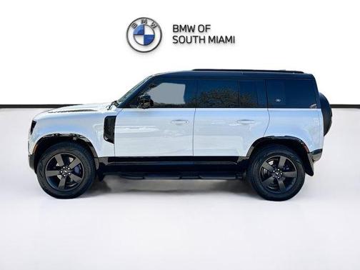 2022 Land Rover Defender 110 X-Dynamic HSE