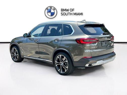 2023 BMW X5 sDrive40i